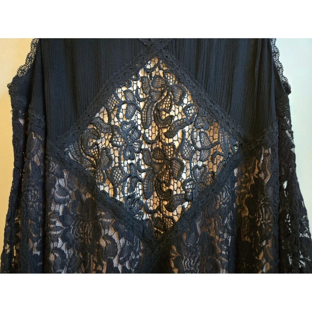 Torrid Whimsygoth Black Crinkle Gauze Lace Trapeze Dress Sleeveless Size 1, L/XL - Picture 3 of 14